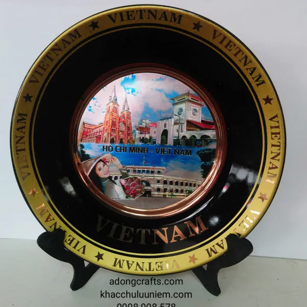 Đĩa sứ Đen hình phong cảnh Sài Gòn - TP HCM Việt Nam