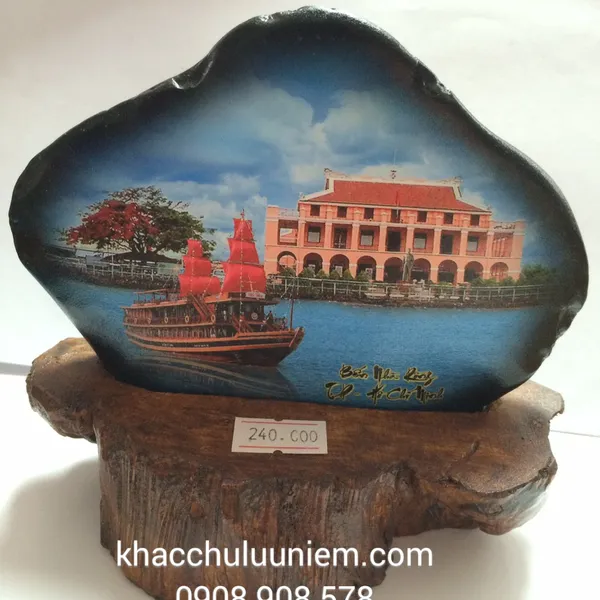 Hình Bến Nhà Rồng in trên đá tự nhiên