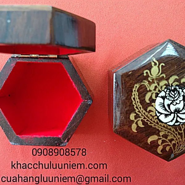 Hộp gỗ đựng đồ trang sức