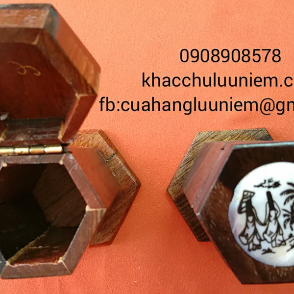 Hũ gỗ đựng tăm