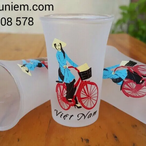 Ly sứ nhỏ quà tặng Việt Nam