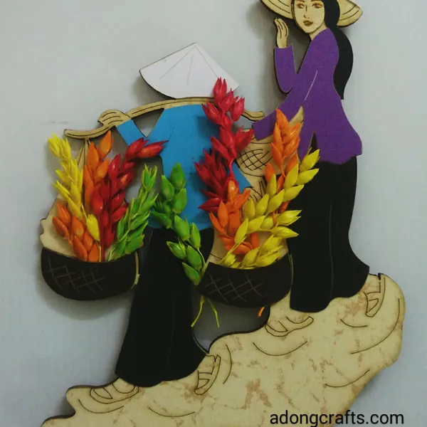 Magnet gỗ hình cô gái Miss Viêt Nam gánh hoa