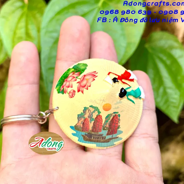 Móc khóa hình chiếc nón lá - có hình các địa danh nổi tiếng Việt Nam - Quà tặng lưu niệm Việt