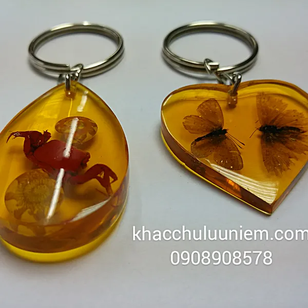 Móc khóa nhựa côn trùng dễ thương đẹp
