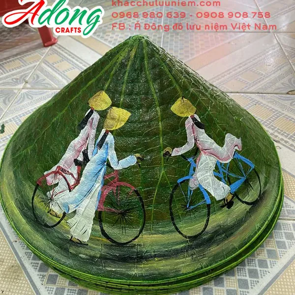 Nón lá làm bằng lá sen  vẽ hình ảnh - thủ công mỹ nghệ lưu niệm Việt Nam