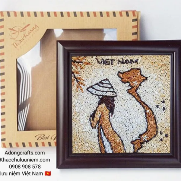 Tranh ghép thủ công làm từ hạt gạo Việt Nam