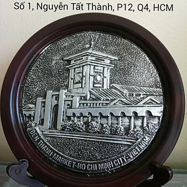 Tranh nhôm chợ Bến Thành - Sài Gòn - Việt nam