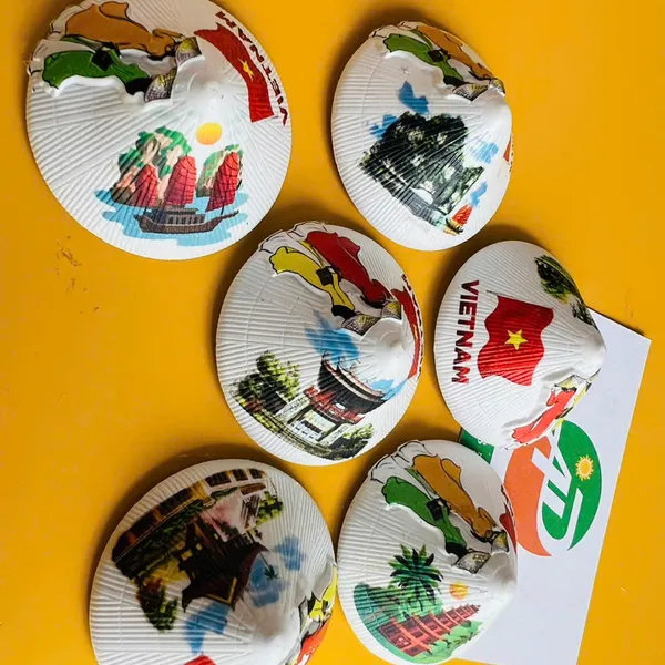 Magnet Hít Nón Việt Nam