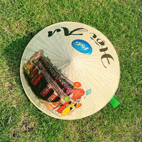 Nón Lá Việt Nam