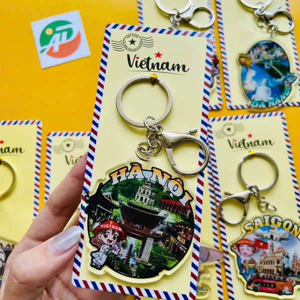 Móc Khóa Dẻo Địa Danh Việt Nam - Lưu Giữ Ký Ức, Gắn Kết Yêu Thương