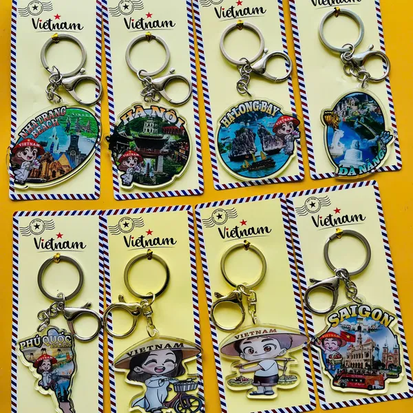 Móc Khóa Dẻo Địa Danh Việt Nam - Lưu Giữ Ký Ức, Gắn Kết Yêu Thương