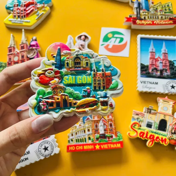 Magnet Poly Sài Gòn