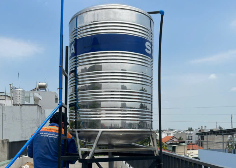 bồn nước inox sơn hà dạng đứng bồn nước inox sơn hà dạng đứng