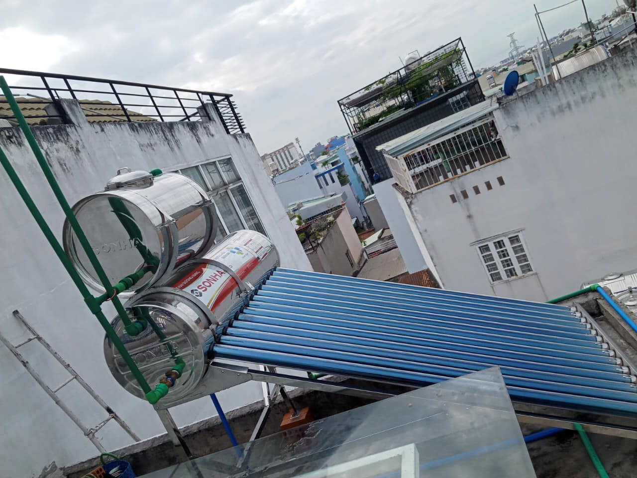 Bồn nước phụ Bồn nước phụ