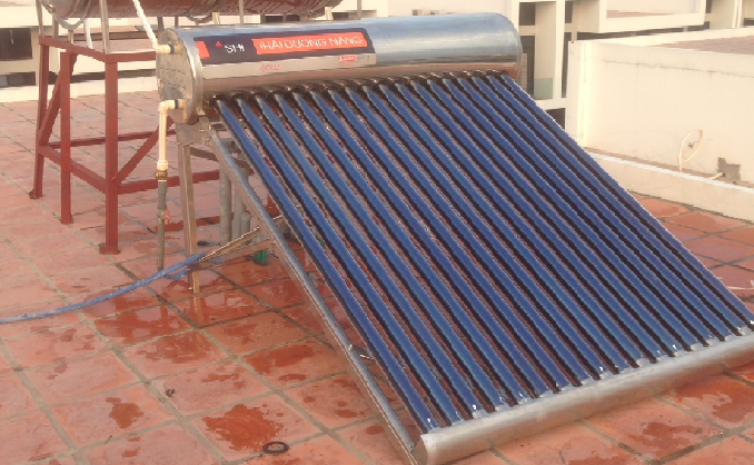 may-nuoc-nong-nang-luong-mat-troi-son-ha