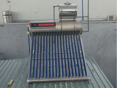 Có nên dùng bình nước nóng năng lượng mặt trời hay không ?