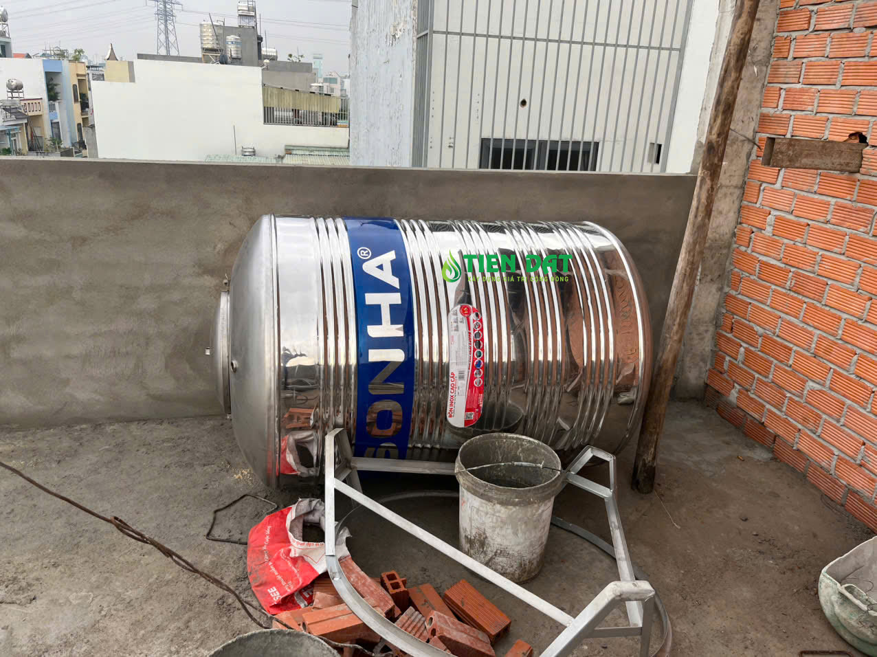 Tại sao bồn nước inox Sơn Hà 1000L đứng là sự lựa chọn số 1 ở Bình Mỹ? Tại sao bồn nước inox Sơn Hà 1000L đứng là sự lựa chọn số 1 ở Bình Mỹ?