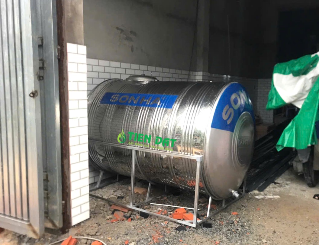 Bồn nước inox Sơn Hà 5000L lựa chọn tối ưu cho nhà vườn, xưởng tại Hóc Môn Bồn nước inox Sơn Hà 5000L lựa chọn tối ưu cho nhà vườn, xưởng tại Hóc Môn