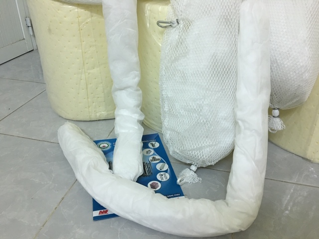Absorbent Oil Sock Phao Thấm Hút Dầu 76x1220mm