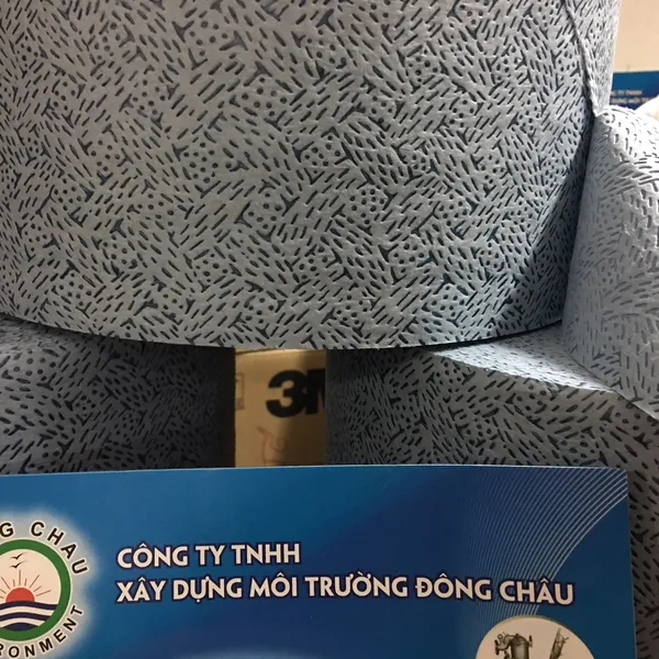 Cuộn giấy lau dầu Kimtech màu xanh 33241