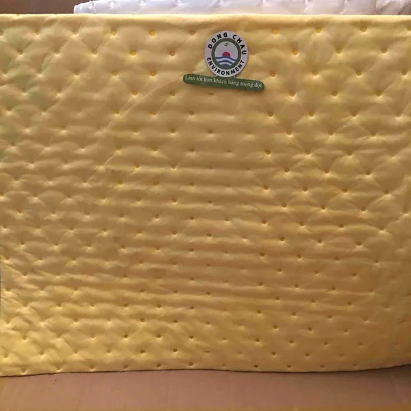 Tấm thấm hóa chất tràn màu vàng