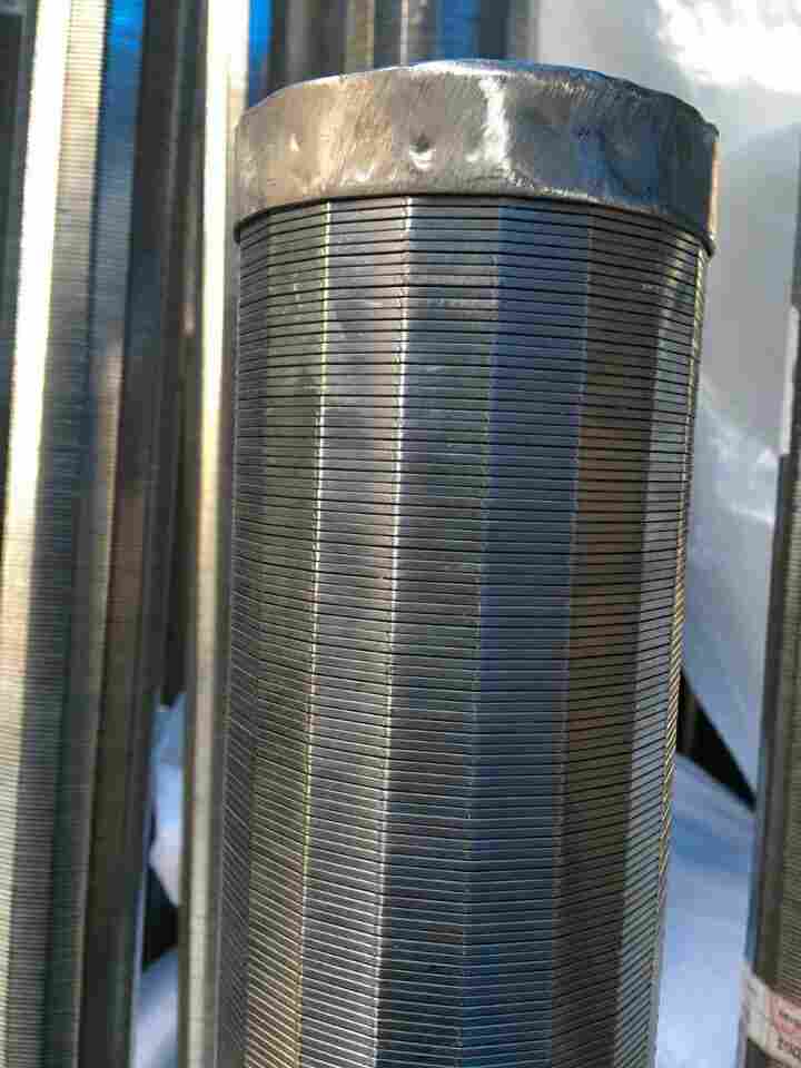 Ống Lọc Khe Có Mặt Bích