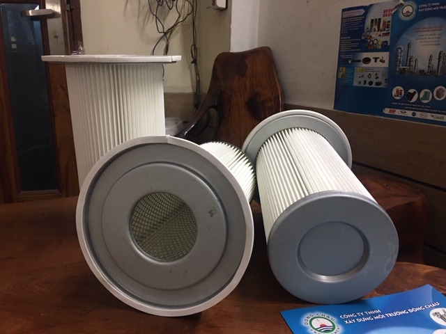 Phin lõi lọc khí có vành có mâm chất liệu polyester