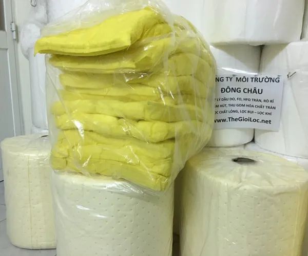 Gối Thấm Hút Thu Gom Hóa Chất Đổ Tràn TQ