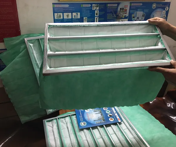 Khung Túi Lọc Bụi F6 Màu Xanh