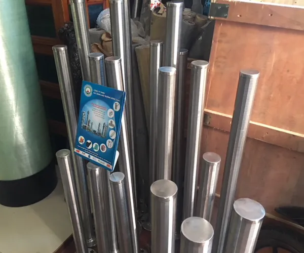 Ống Lọc Khe Inox Đường Kính 114mm Khe 0.3mm Dài 1m DOE