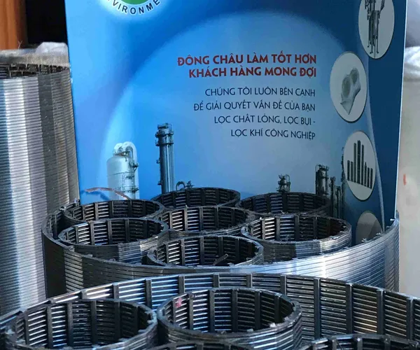 Ống Lọc Khe Inox Đường Kính 49mm X Khe 0.3mm X Dài 1m DOE