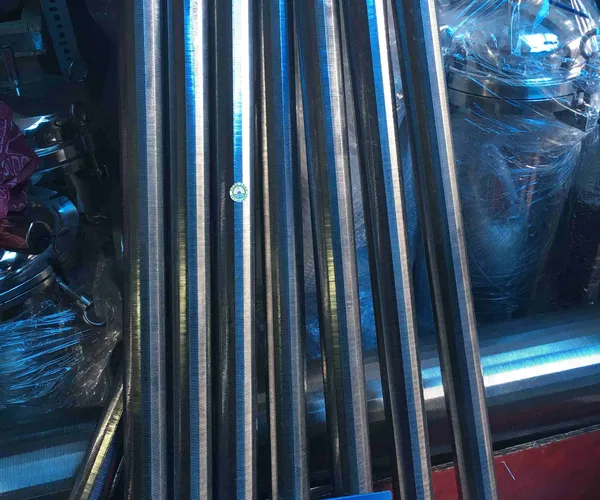 Ống Lọc Khe Inox Đường Kính 49mm X Khe 0.3mm X Dài 1m DOE