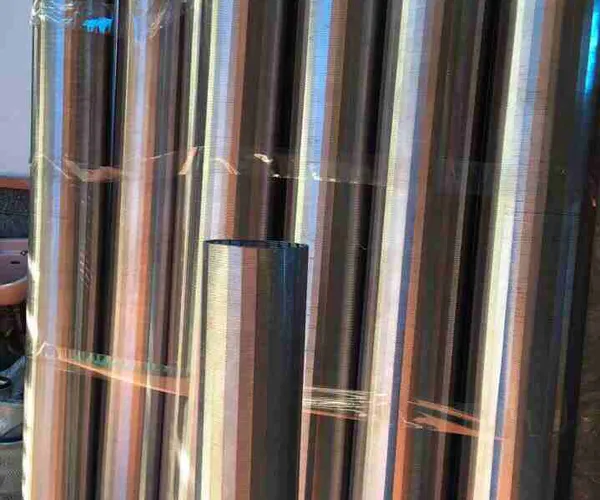 Ống Lọc Khe Inox Đường Kính 68mm Khe 0.1mm Dài 1m DOE