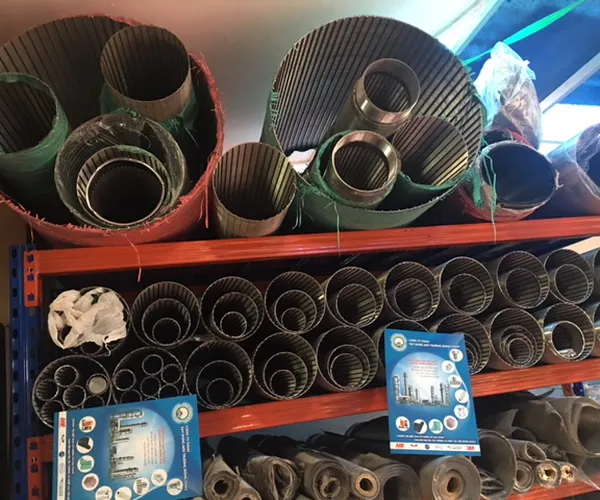 Ống Lọc Khe Inox Kiểu Ren Nối 2 Đầu