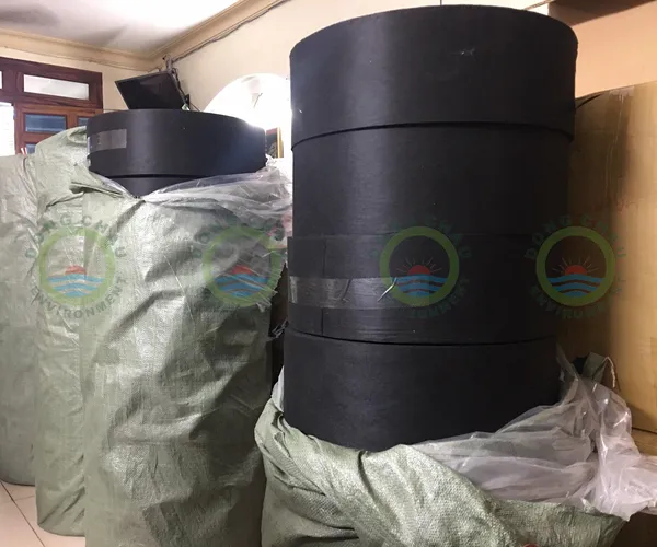 Vải giấy than hoạt tính may khẩu trang 32g