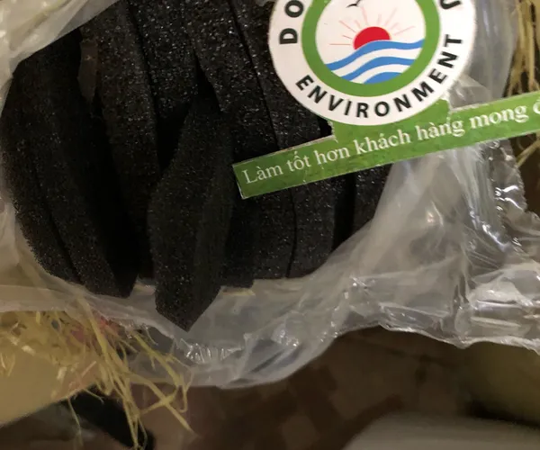 Xốp Đen Lọc Bụi Không Than 10mm Lỗ Vừa