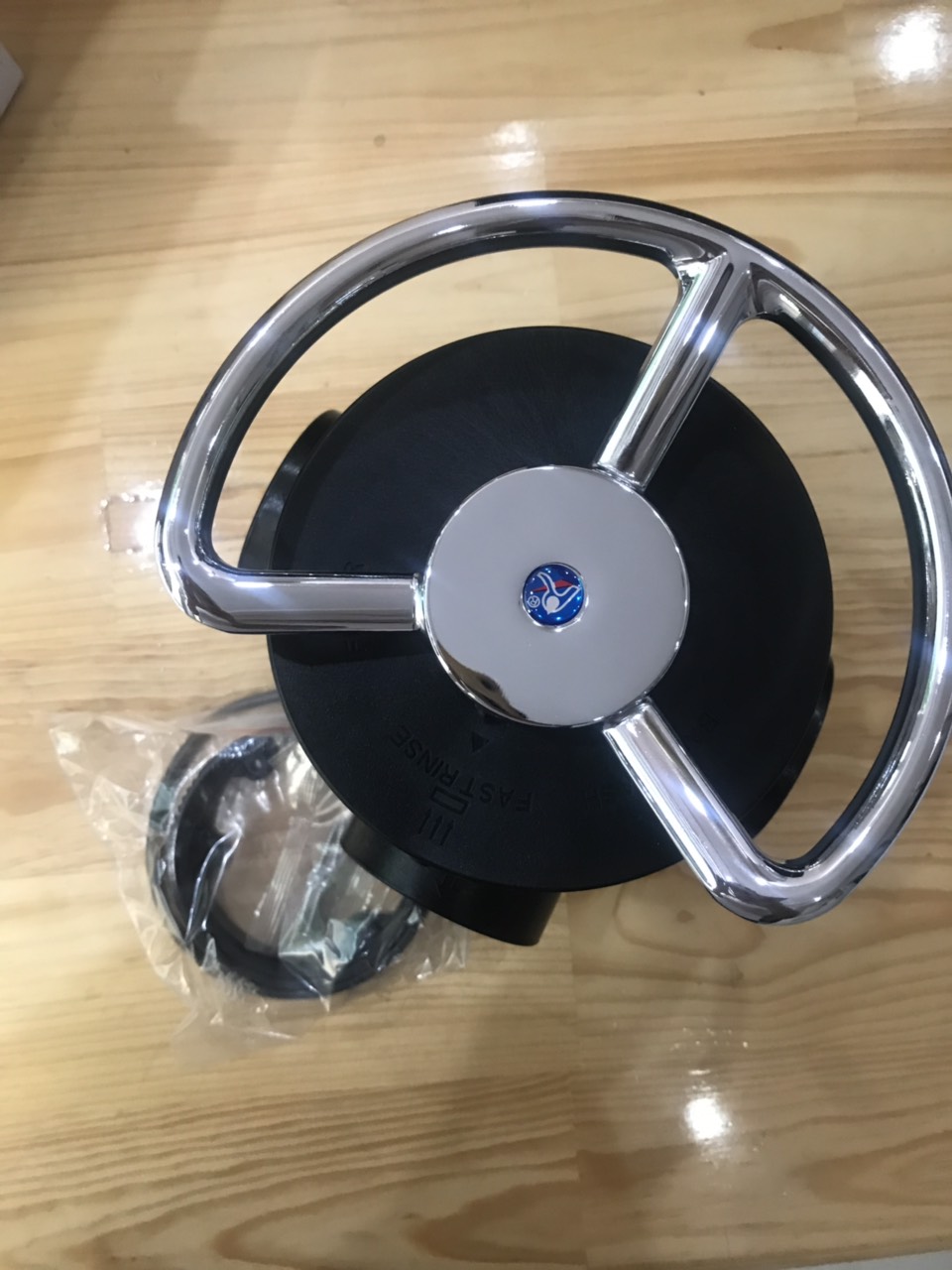 F56D Runxin van tay 3 ngã phi 4 inch