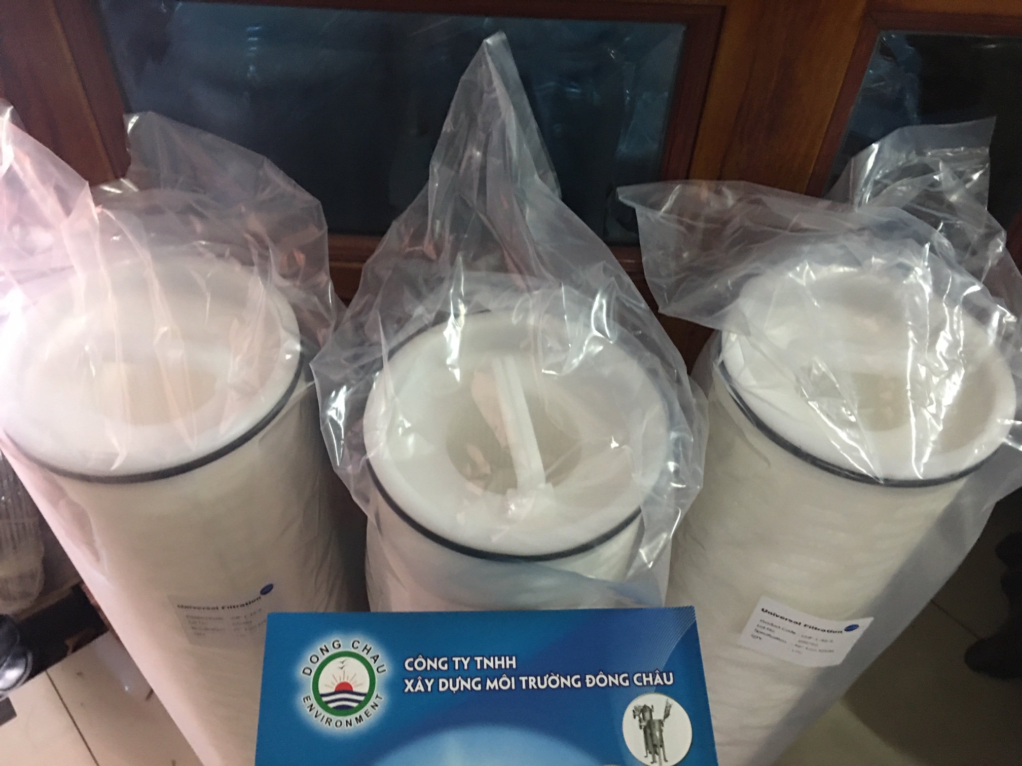 Lõi lọc giấy xếp lưu lượng lớn Universal Highflow 40 inch