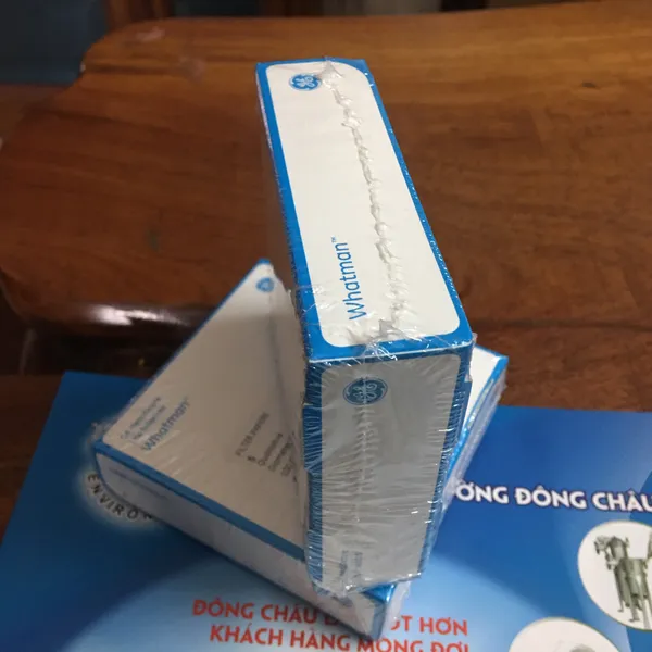 Giấy lọc cặn dung dịch hóa học whatman 1005-090