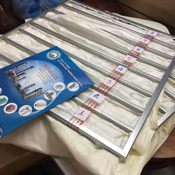 Khung lọc khí medium 8 túi