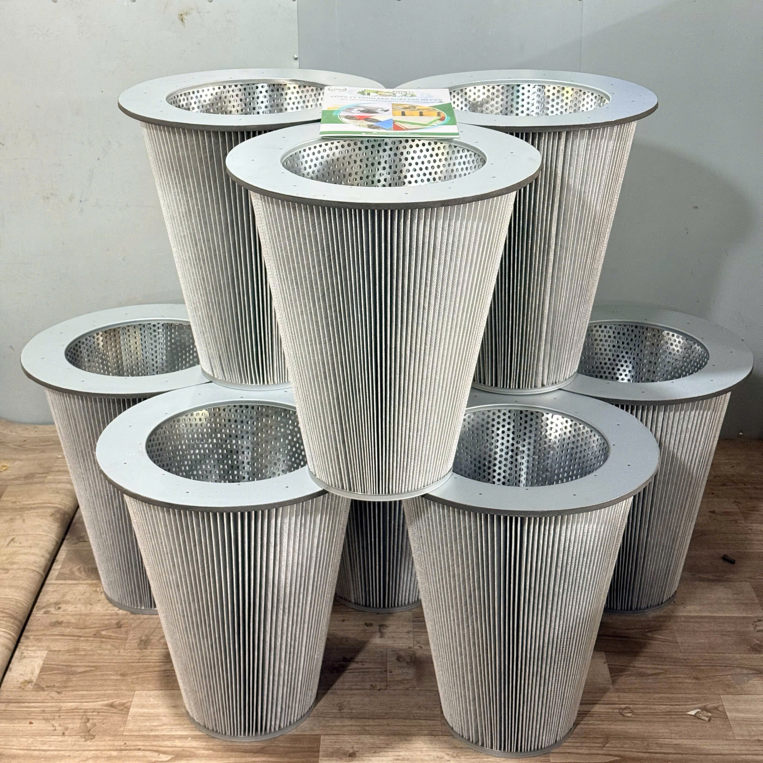 Lõi lọc bụi PE chống tĩnh điện hình nón có vành DCF.vn
