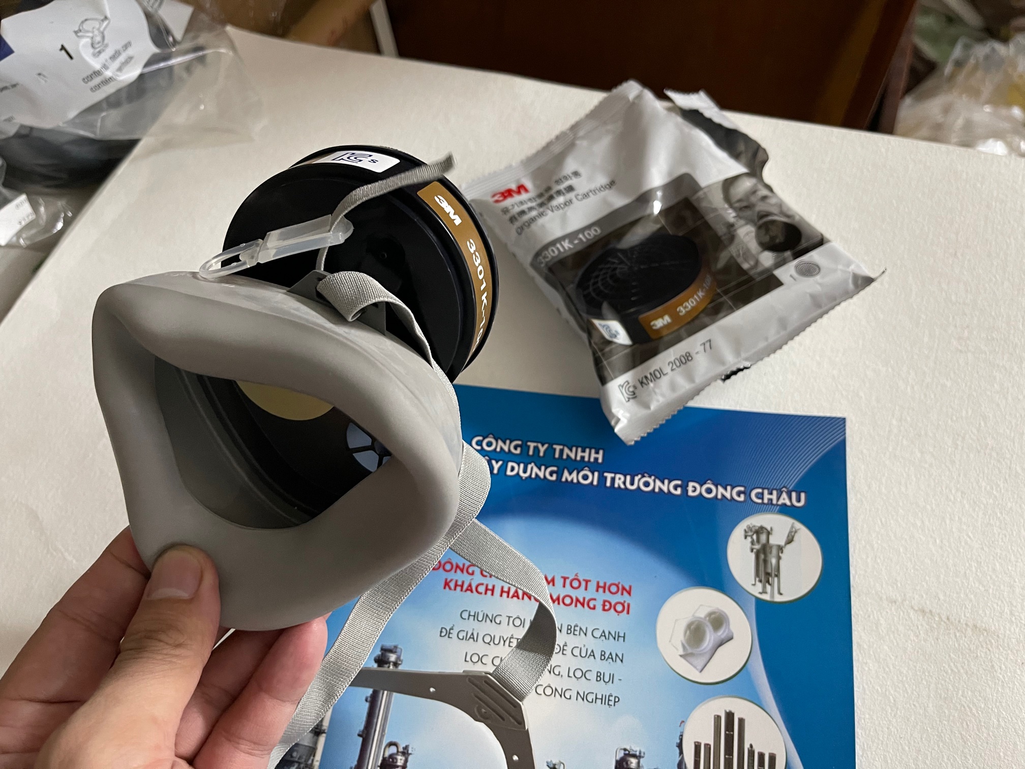 Khẩu trang mặt nạ phòng độc nửa mặt 3M 3100