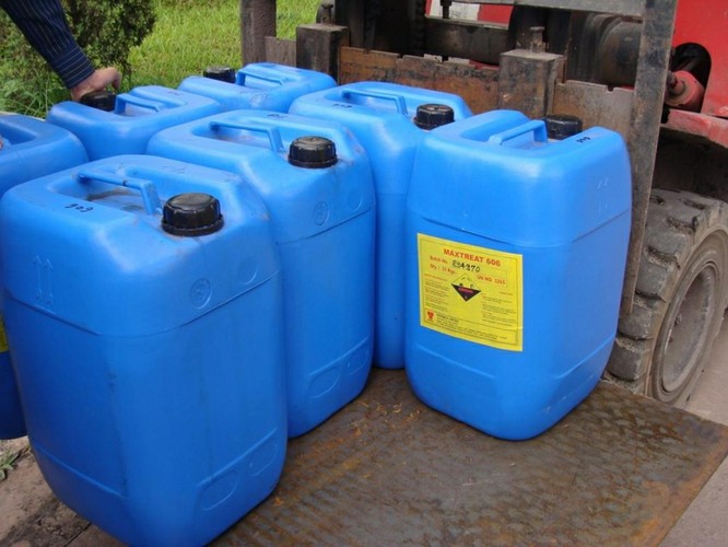 hoa-chat-lam-sach-ro