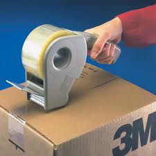 Sử dụng băng keo dán thùng 373 của 3M