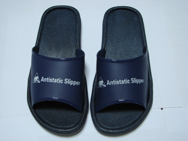 dep-nhua-phong-sach-PVC