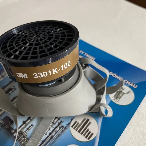 Khẩu trang mặt nạ phòng độc nửa mặt 3M 3100