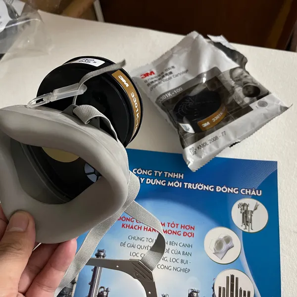 Khẩu trang mặt nạ phòng độc nửa mặt 3M 3100