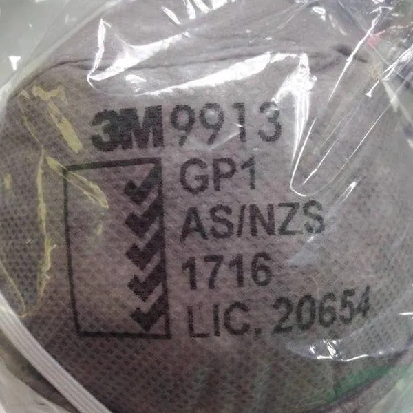 Khẩu trang khử mùi hôi 3M 9913