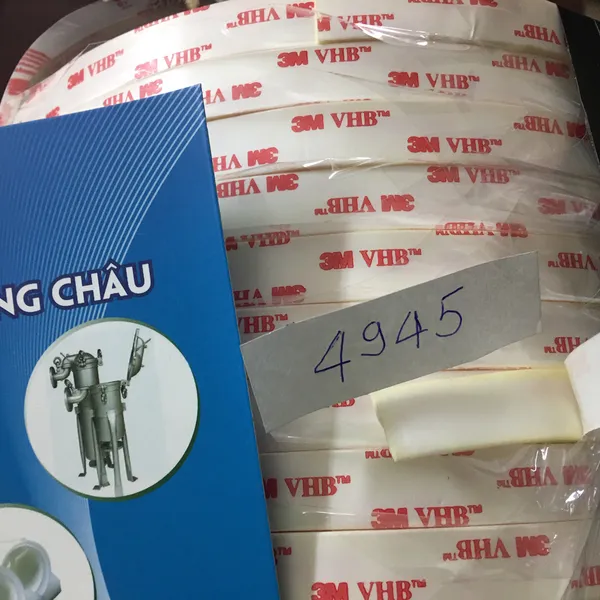 Băng keo cường lực 3 mặt 4945 của 3M