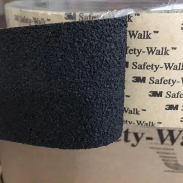Băng keo chống trượt 3M